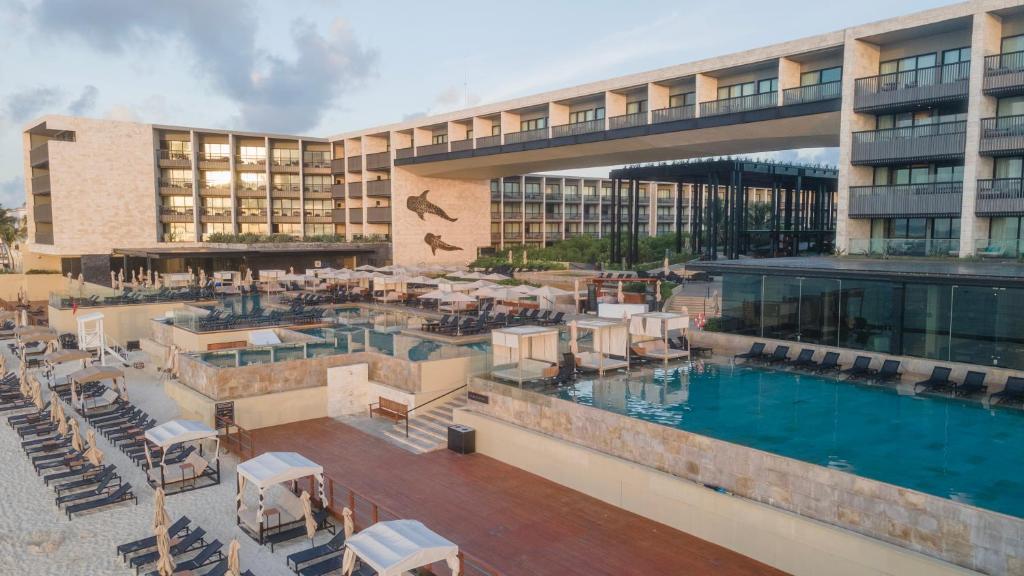 Live Aqua Playa del Carmen